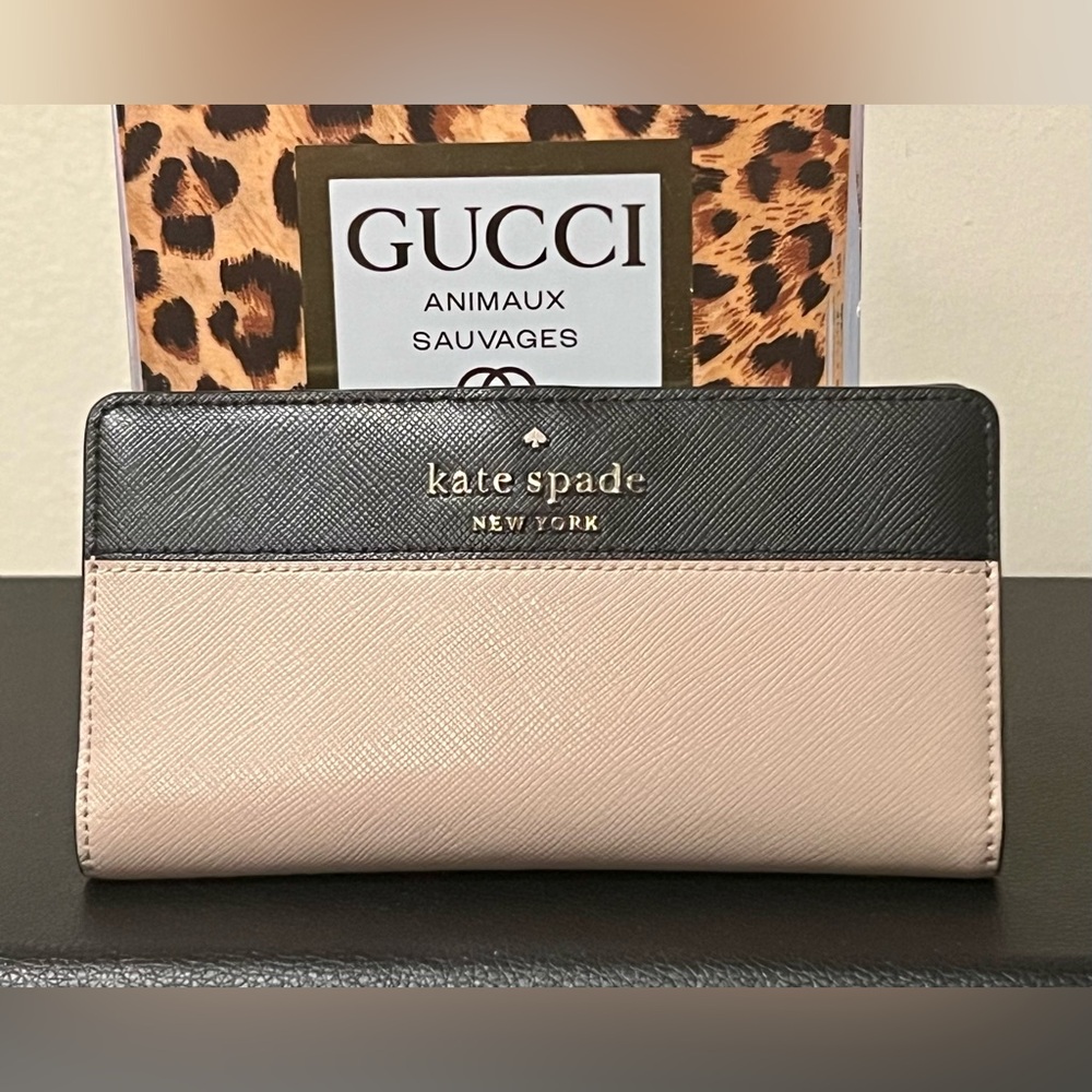 Kate Spade Black and Cream Wallet - Picture 3 of 14